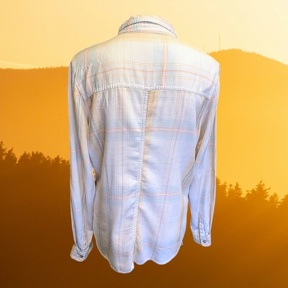 Women's Maurice's Button Down Shirt - Picture 2 of 3